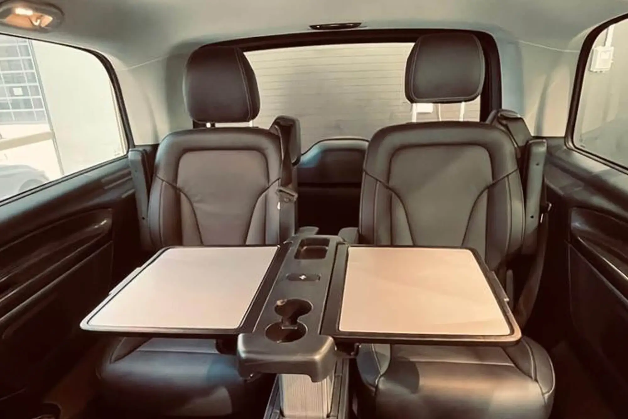 Mercedes-Benz V-class rent