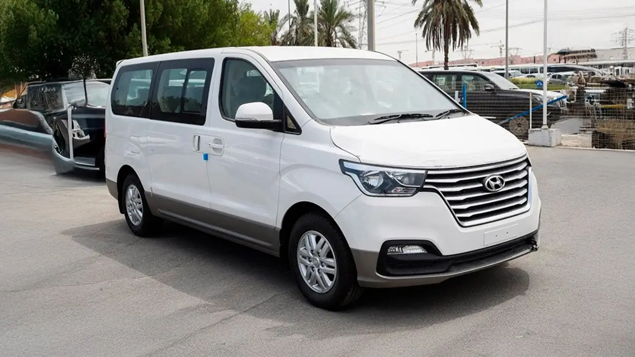 Hyundai Starex rent